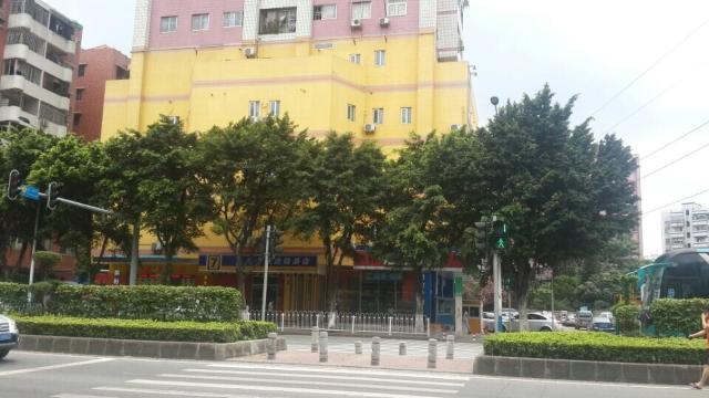 7Days Inn Guangzhou Jiaokou Subway Station 2Nd Zewnętrze zdjęcie